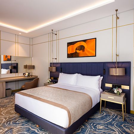 Intercontinental Baku By Ihg Hotel Luaran gambar Deluxe Room
