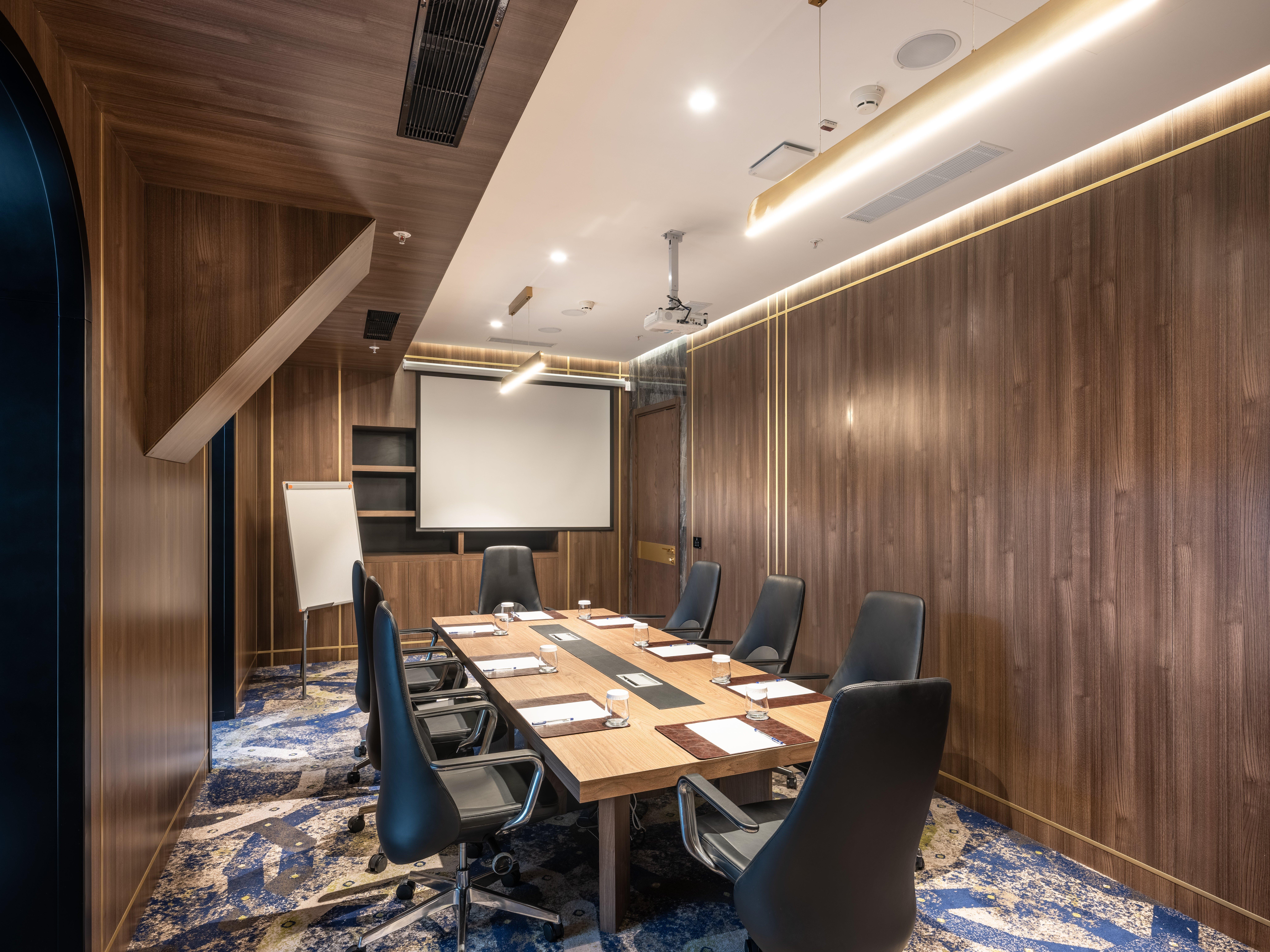 Intercontinental Baku By Ihg Hotel Luaran gambar Meeting room at the hotel