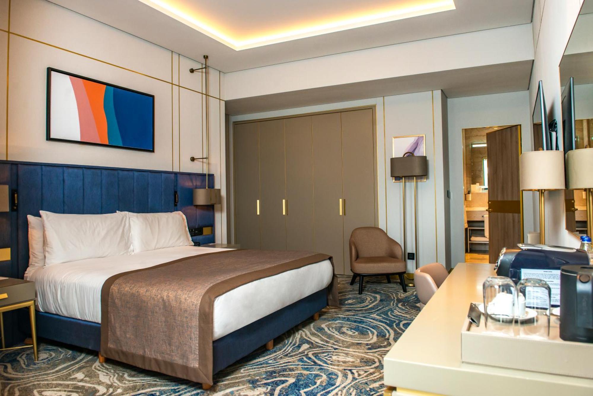 Intercontinental Baku By Ihg Hotel Luaran gambar Deluxe room
